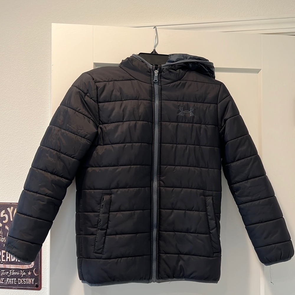 Under Armour Black girls waterproof jacket size M